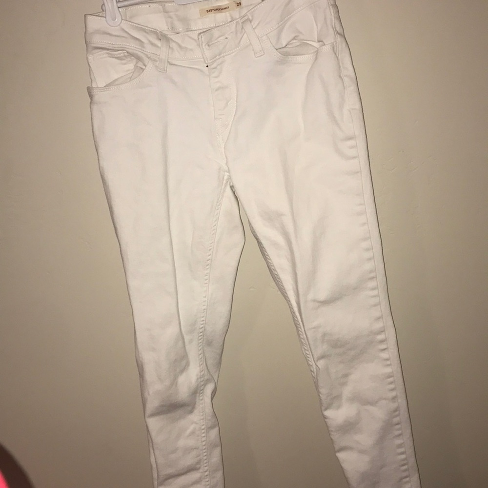 While Levi Jeans